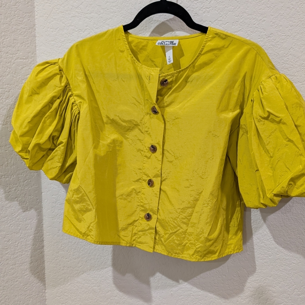 NWOT Future Collective Chartreuse Puff Sleeve Blouse XS - Picture 3 of 9
